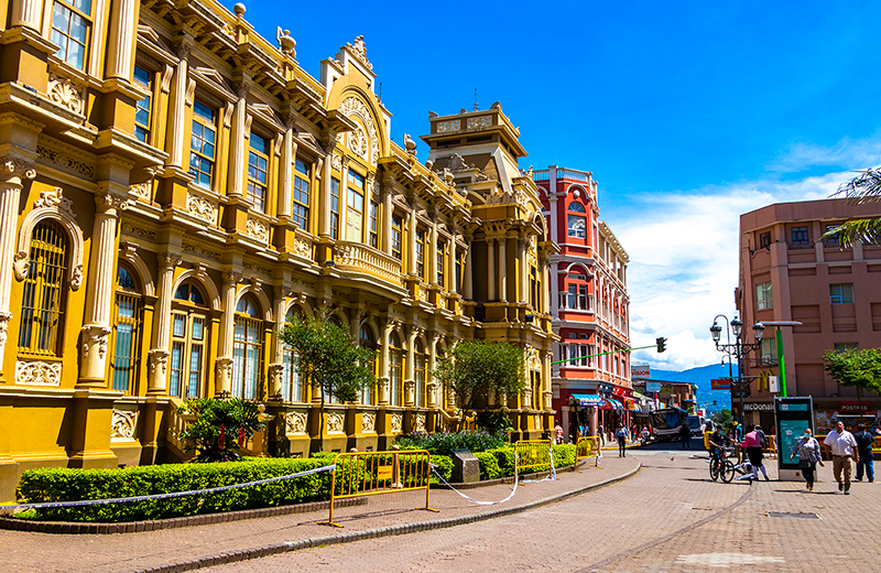 Daytime street in Costa Rica